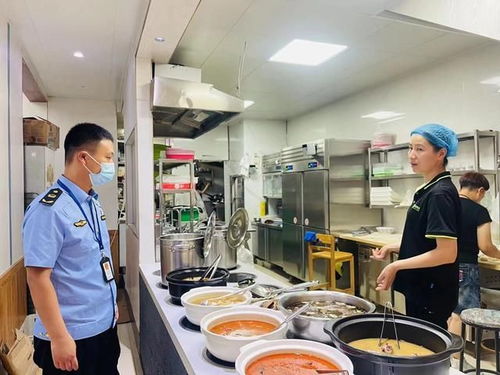 鶴壁市市場(chǎng)監(jiān)督管理局淇濱分局強(qiáng)化早餐夜市餐飲與酒店管理，保障市民健康安全